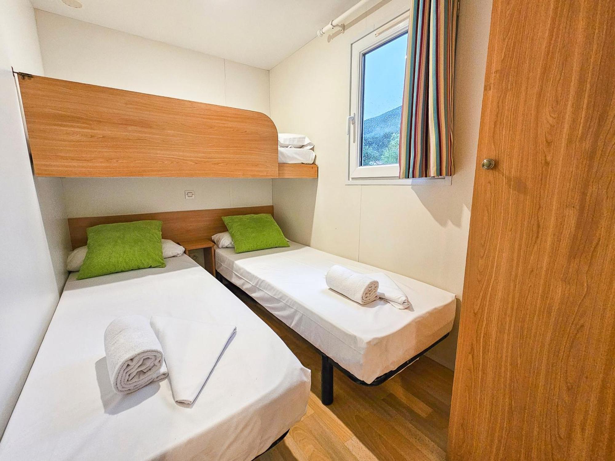 Bungalows Y Cabanas Solopuent Natur Castiello de Jaca Buitenkant foto