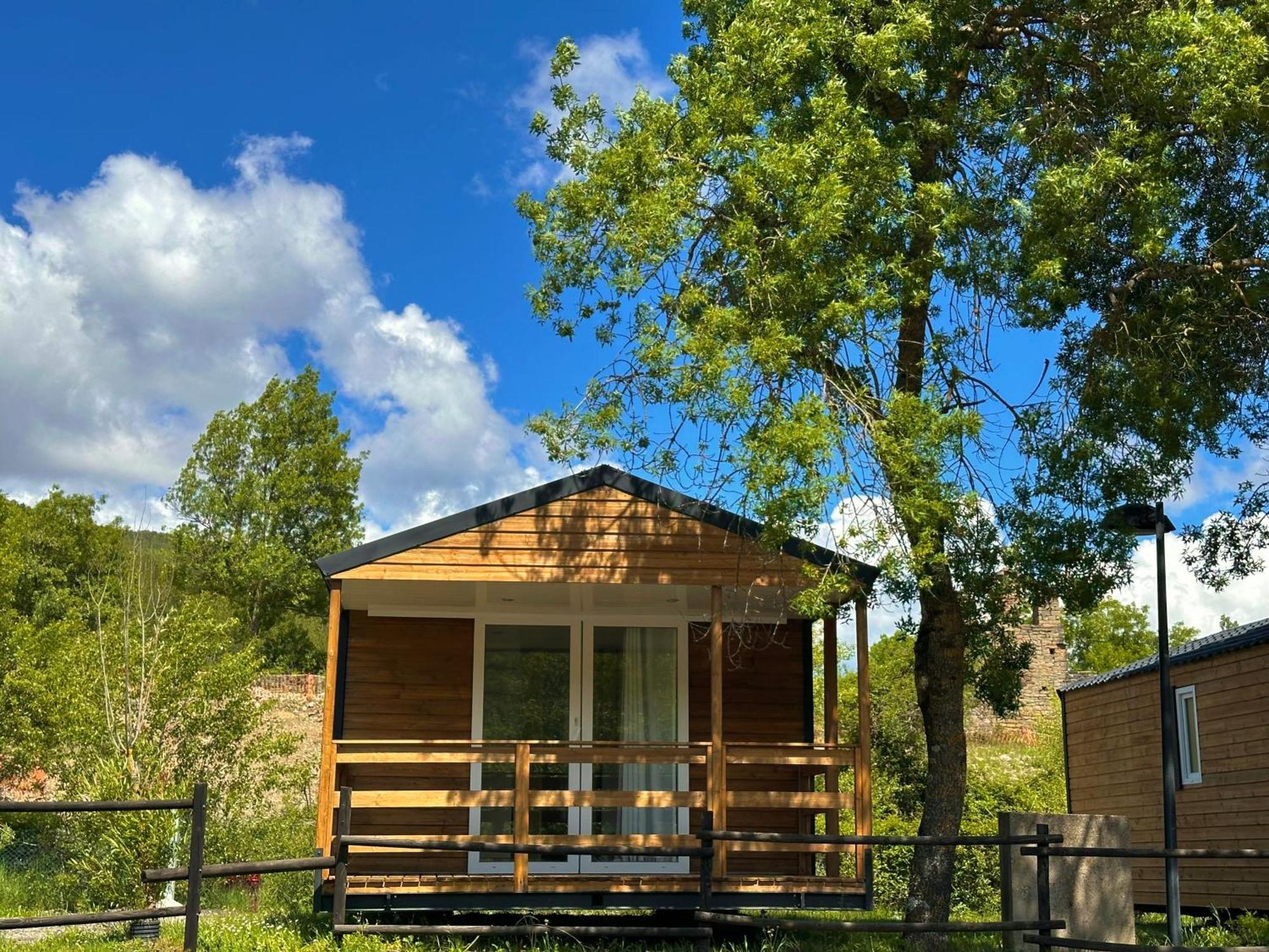 Bungalows Y Cabanas Solopuent Natur Castiello de Jaca Buitenkant foto